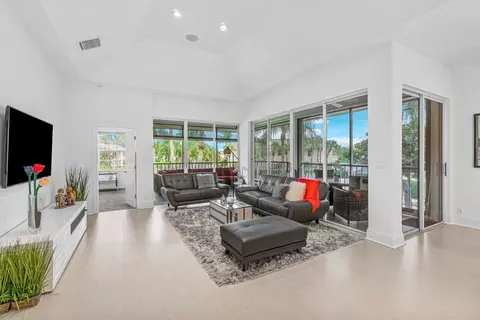 5209 Lake Catalina Dr N #D, Boca Raton, FL 33496