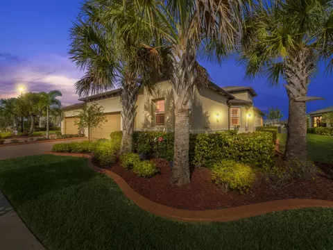 11224 SW Winding Lakes Cir, Port Saint Lucie, FL 34987