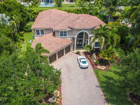 10185 NW 69th Mnr, Parkland, FL 33076