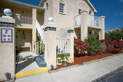 1627 SE Green Acres Cir #Z101, Port Saint Lucie, FL 34952