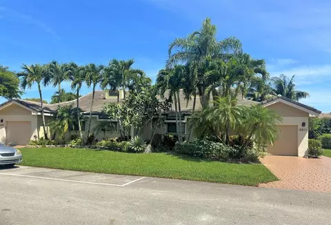 6911 Parisian Way, Lake Worth, FL 33467