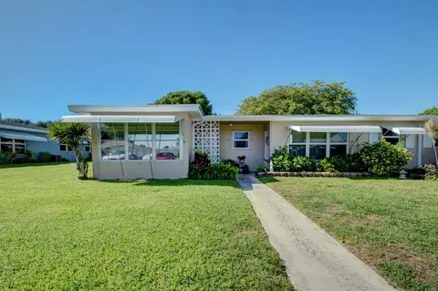 360 High Point Ct #A, Boynton Beach, FL 33435