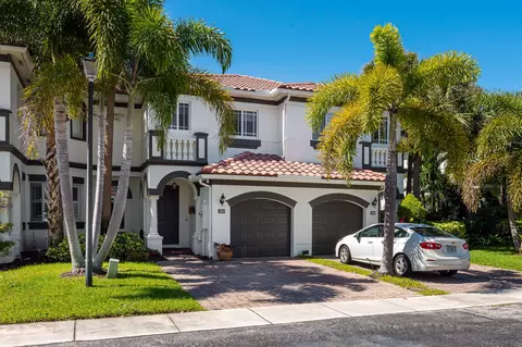 2010 Murano Bay, Boynton Beach, FL 33435