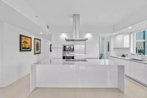 20155 Boca West Dr #C301, Boca Raton, FL 33434