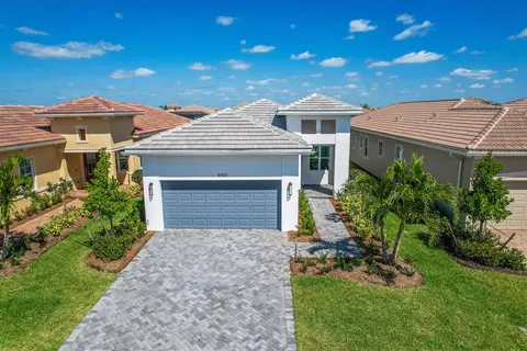 9160 SW Michele Way, Port Saint Lucie, FL 34987