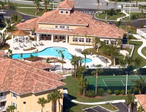 6511 Emerald Dunes Dr #307, West Palm Beach, FL 33411