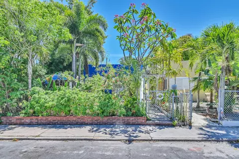 614 S K St, Lake Worth Beach, FL 33460