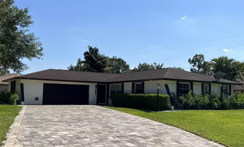 3636 Maria Theresa Ave, Palm Springs, FL 33406
