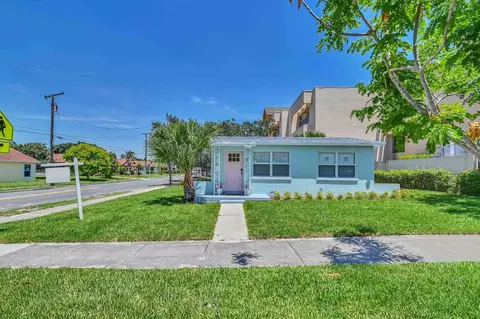 827 10th, West Palm Beach, FL 33401