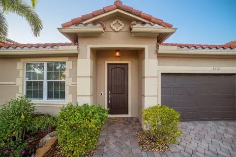 3432 Oakmont Estates Blvd, Wellington, FL 33414