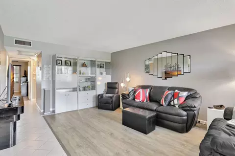 2079 Newport Q, Deerfield Beach, FL 33442