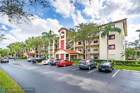 1100 SW 128th #111U, Pembroke Pines, FL 33027