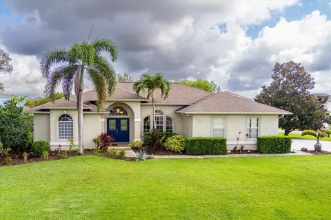 5399 NW Lamoore Ln, Port Saint Lucie, FL 34983