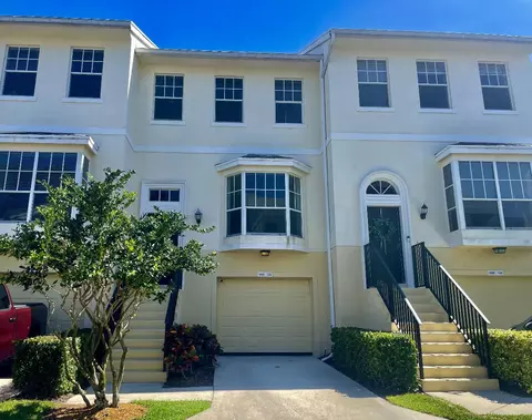 1685 42nd Sq #103, Vero Beach, FL 32960