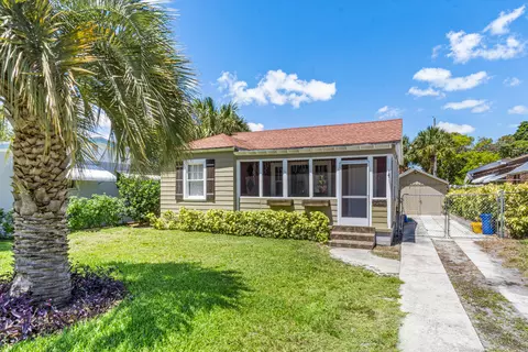 715 N K St, Lake Worth Beach, FL 33460