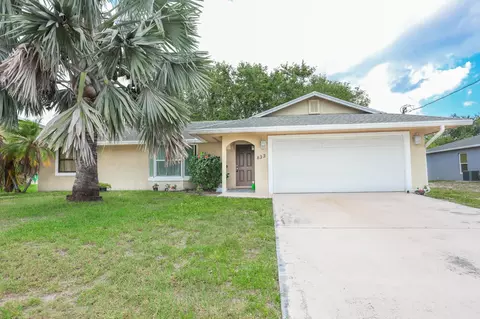 833 SW Nichols Ter, Port Saint Lucie, FL 34953