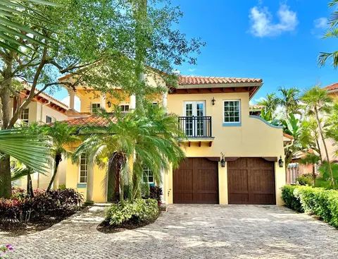 786 Estuary Way, Delray Beach, FL 33483