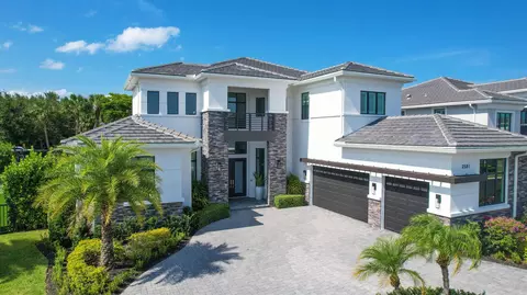 2581 NW 75th St, Boca Raton, FL 33496