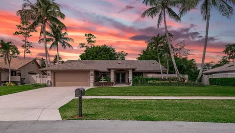 1227 Reading Ter, Wellington, FL 33414