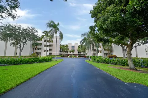 5850 Camino Del Sol #107, Boca Raton, FL 33433