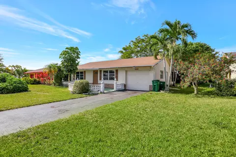 9604 NW 80th NW, Tamarac, FL 33321