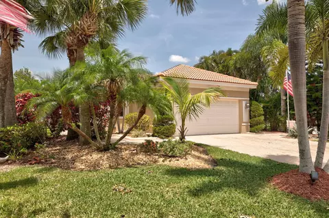 656 NW Stanford Ln, Port Saint Lucie, FL 34983