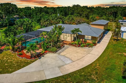 7505 S Indian River Dr, Fort Pierce, FL 34982