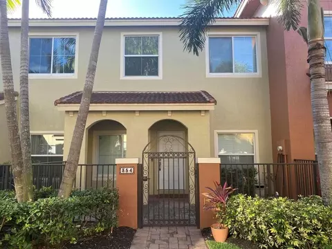 354 Lake Monterey Cir, Boynton Beach, FL 33426