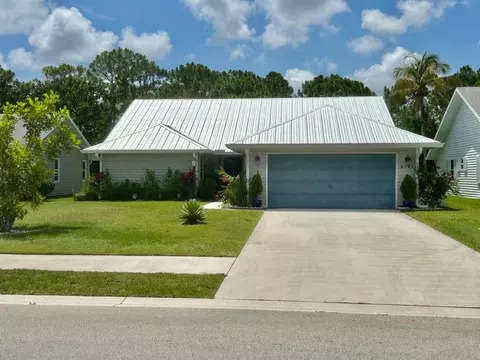 6721 SE Lillian Ct, Stuart, FL 34997 photo 1