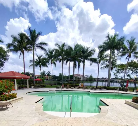 4115 San Marino Blvd #105, West Palm Beach, FL 33409