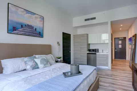 777 N Ocean #S604, Hollywood, FL 33019