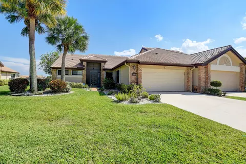 7350 Le Chalet Blvd, Boynton Beach, FL 33472