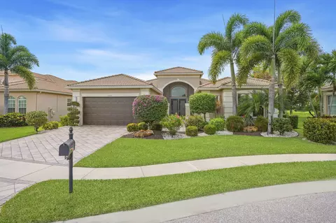 10570 Whitewind Cir, Boynton Beach, FL 33473