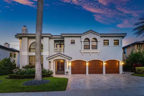 1750 SW 4th Ave, Boca Raton, FL 33432