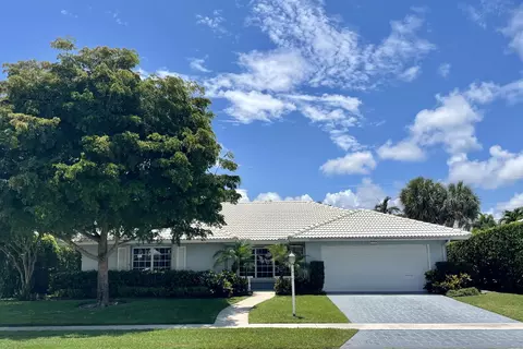 1137 SW Tamarind Way, Boca Raton, FL 33486