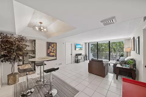 1500 Presidential Way #205, West Palm Beach, FL 33401