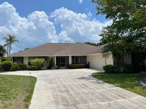 13190 Camero, West Palm Beach, FL 33418
