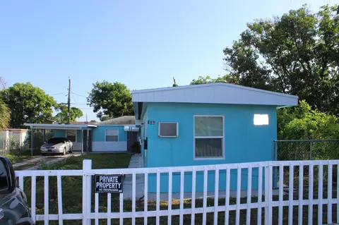 134 W 24th St #1, Riviera Beach, FL 33404