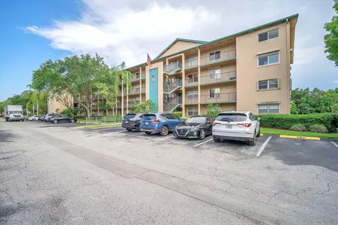 12500 SW 6th #314N, Pembroke Pines, FL 33027