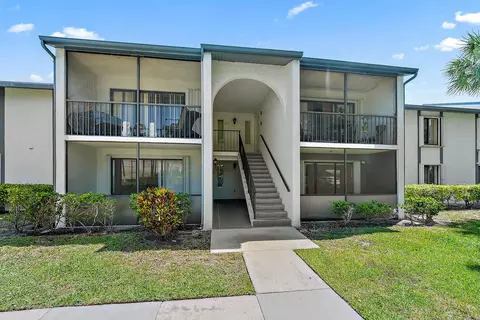 1003 Green Pine Blvd #D1, West Palm Beach, FL 33409