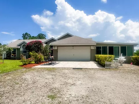 16734 91st Pl N, The Acreage, FL 33470