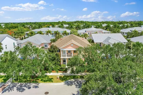 1418 Sunshine Dr, Jupiter, FL 33458