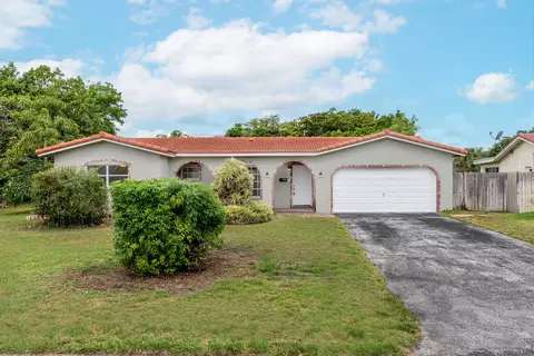 4324 NW 76 Ave, Coral Springs, FL 33065