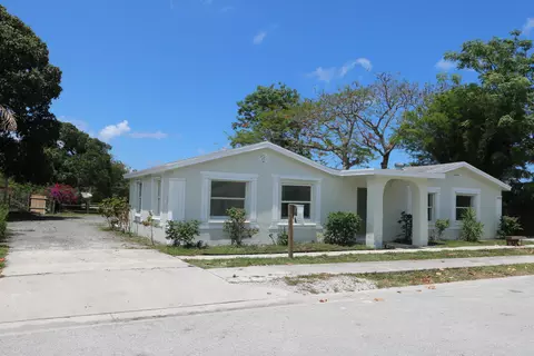 2909 Genesse Ave, West Palm Beach, FL 33409