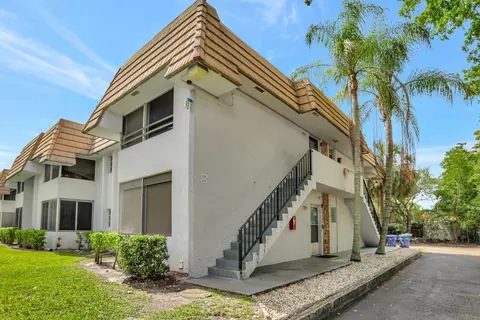 8406 W Sample Rd #222, Coral Springs, FL 33065