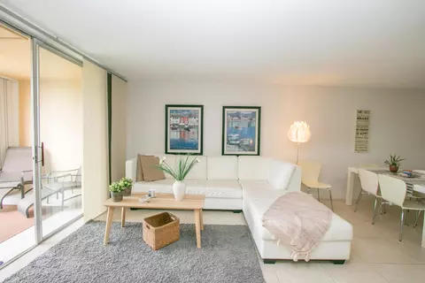 5961 NW 2nd #604, Boca Raton, FL 33487