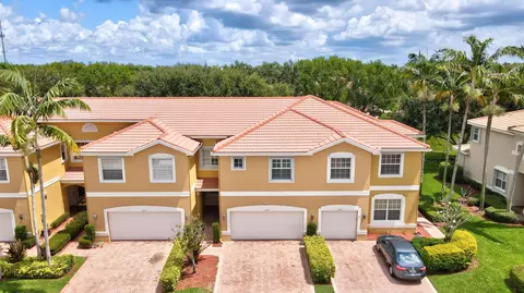 7637 Spatterdock Dr, Boynton Beach, FL 33437