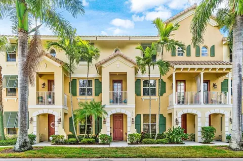 1875 Via Granada, Boynton Beach, FL 33426