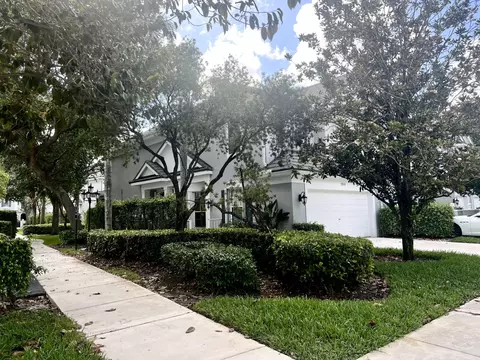 21551 St Andrews Grand Cir #39, Boca Raton, FL 33486