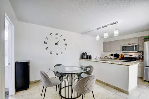 735 Mill Valley Pl, West Palm Beach, FL 33409